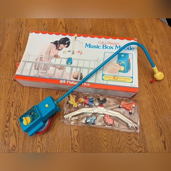Fisher Price Vintage 1973 Crib & Playpen Music Box Mobile in box - Picture 1 of 12